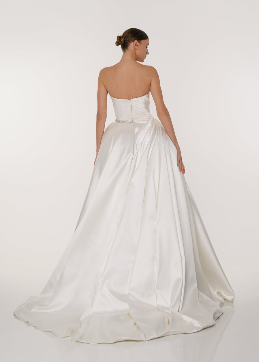 KISMET BRIDE 03