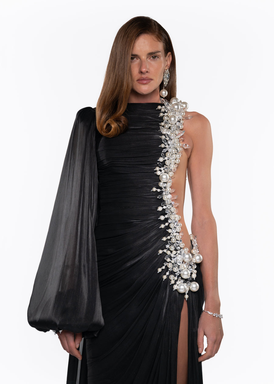 Look 4 - MADAM OVERDOSE