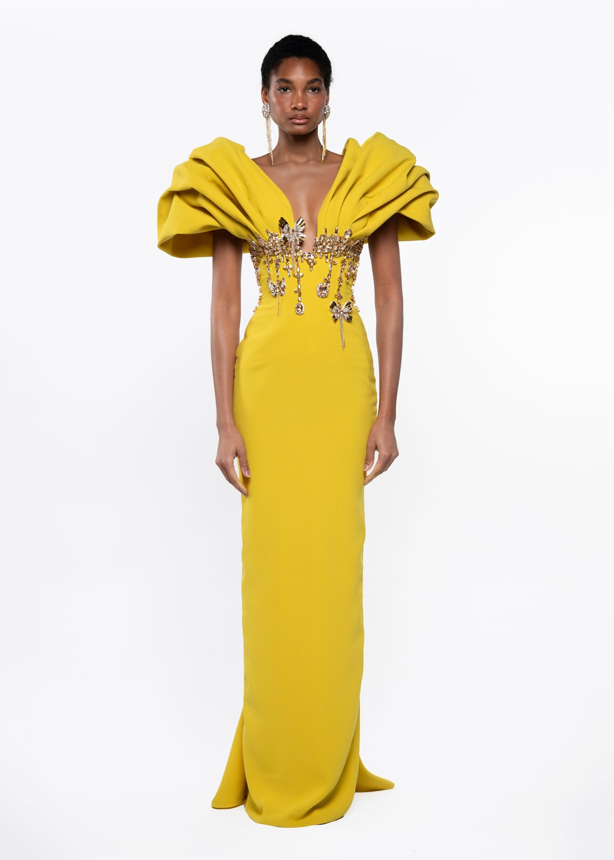 Look 2 - MADAM DOMINA