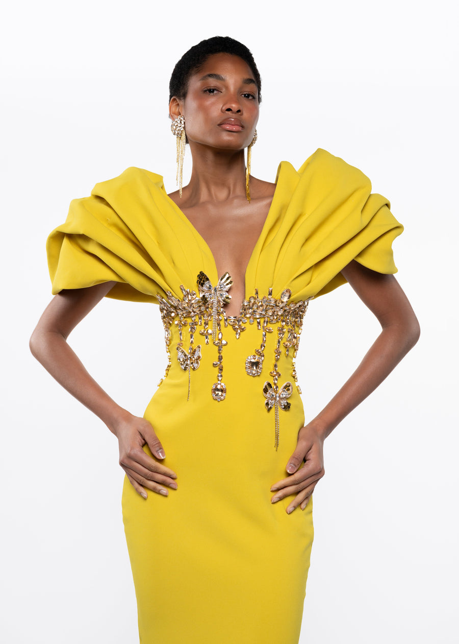 Look 2 - MADAM DOMINA