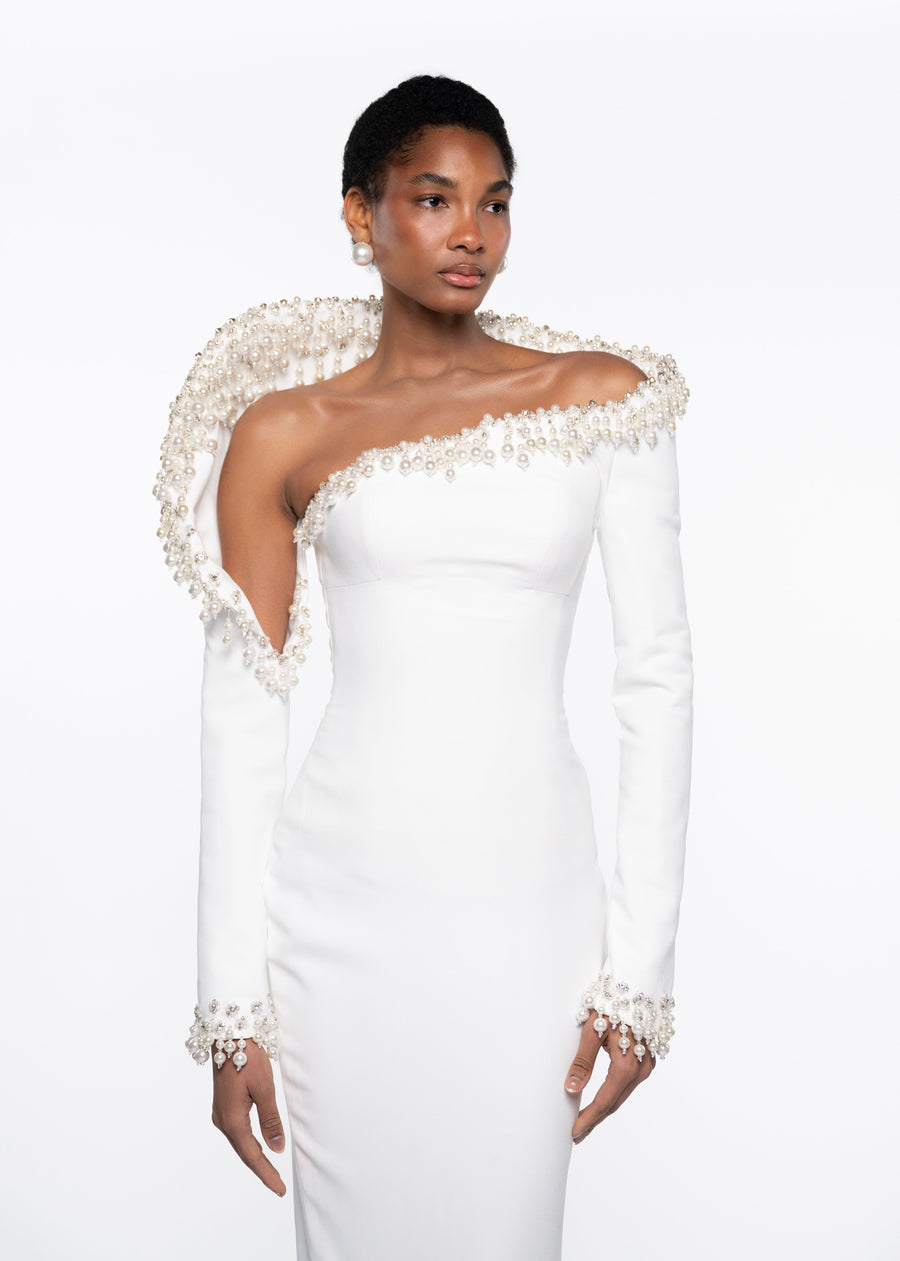 Look 3 - MADAM ICON