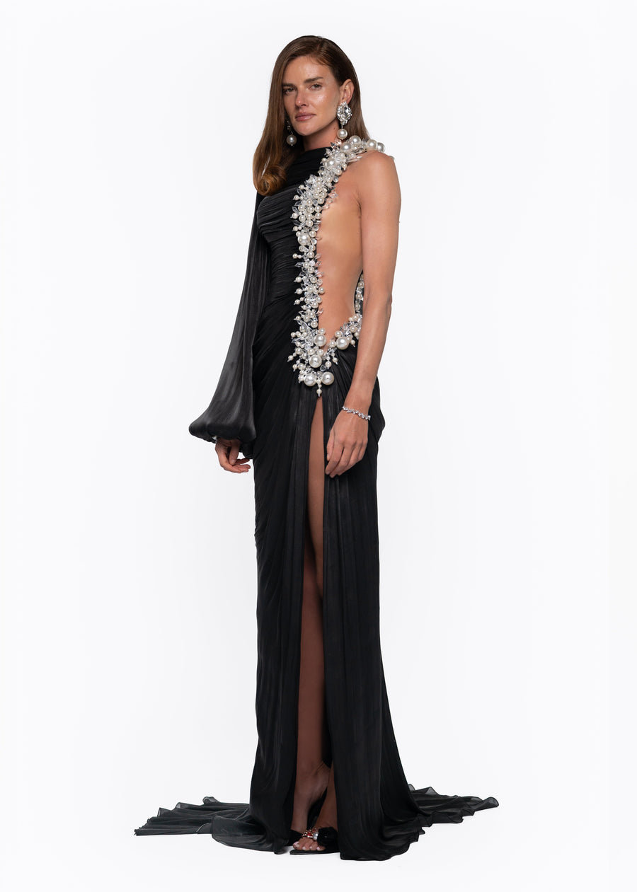 Look 4 - MADAM OVERDOSE