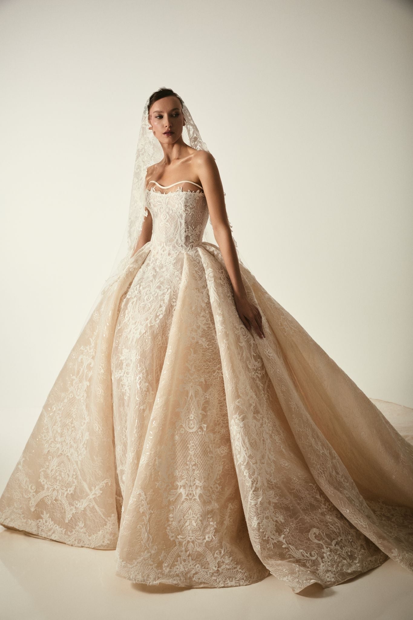 Look 18