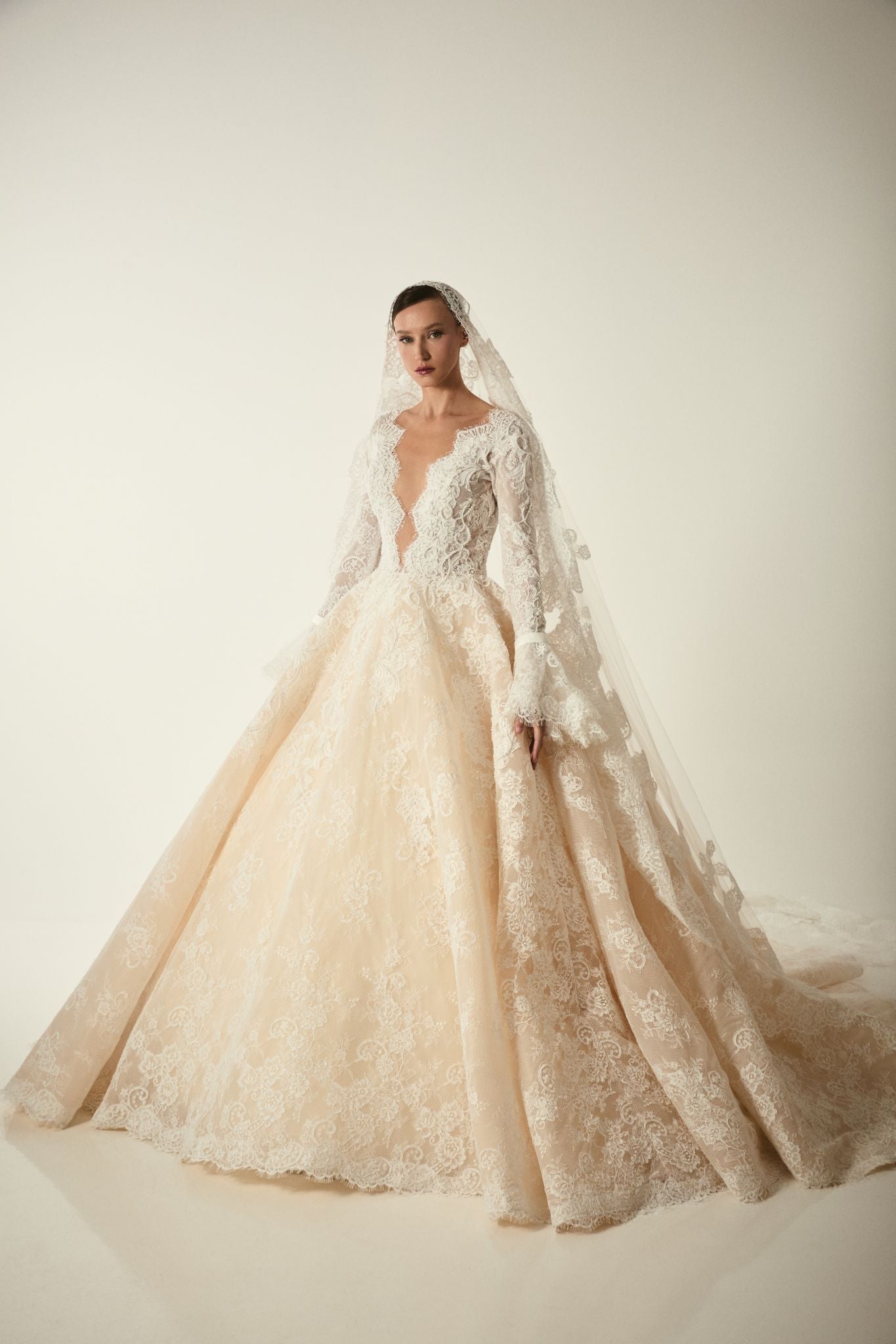 Look 19