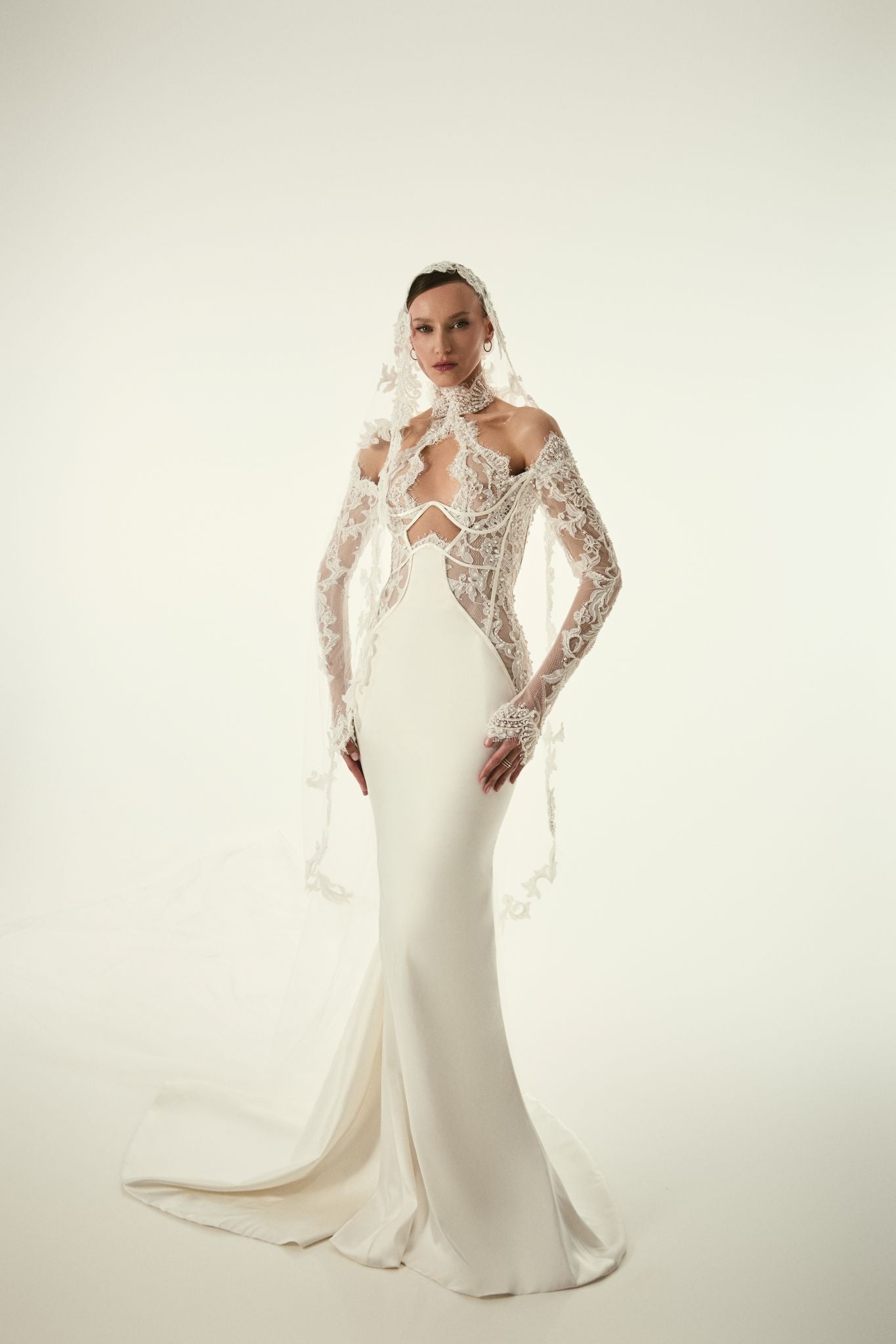 Look 15